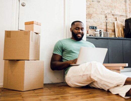 Downsizing Tips: How To Move From a House to an Apartment