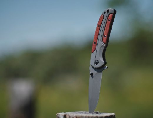 Things To Consider When Buying Outdoor Knives